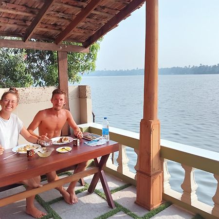 Sagar Beach Villas Home Stay Cherai Beach Exterior foto