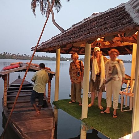 Sagar Beach Villas Home Stay Cherai Beach Exterior foto